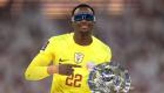 احتفل بنظارة أخيه.. بطل أولمبي يقتحم نهائي كأس آسيا 2023