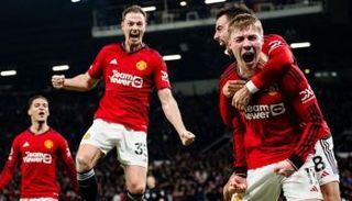 بث مباشر مانشستر يونايتد وأستون فيلا