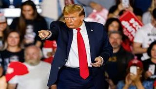 الرئيس الأمريكي السابق دونالد ترامب