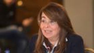 غادة والي.. وزيرة الفقراء التي وصلت للعالمية (بروفايل)