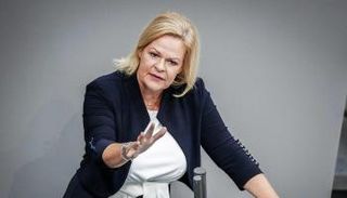 وزيرة الداخلية الألمانية نانسي فيزر