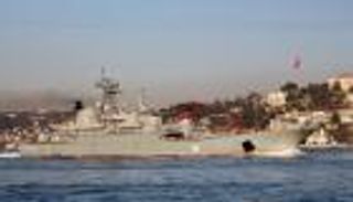 أوكرانيا تعلن تدمير سفينة حربية روسية قبالة القرم