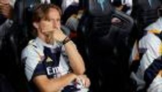 الغموض يحاصر مستقبل لوكا مودريتش في ريال مدريد