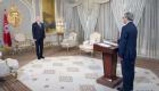 الرئيس التونسي يعين محافظا جديدا للبنك المركزي.. ما السبب؟