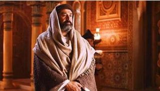 كريم عبدالعزيز في لقطة من مسلسل 