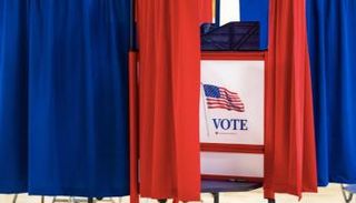 مركز اقتراع بولاية نيو هامبشير- أرشيفية