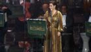 حفل «ليالي سعودية مصرية».. منة شلبي تقدم شيرين عبدالوهاب (فيديو)