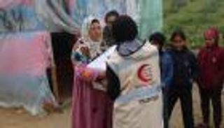 الإمارات ترسل آلاف الطرود الغذائية والطبية للفلسطينيين في غزة