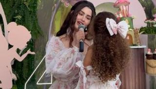 روان بن حسين في حفل عيد ميلاد ابنتها