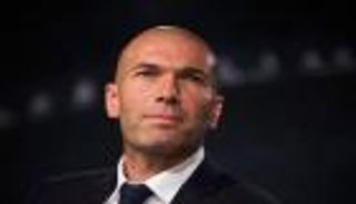 زيدان يحسم موقفه من تدريب بايرن ميونخ.. ما علاقة ريال مدريد؟
