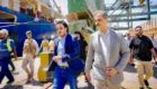 دعم إماراتي متجدد.. وصول آخر شحنات محطة الطاقة الشمسية إلى عدن