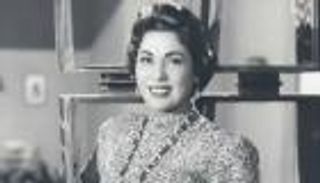 رسالة تركها رشدي أباظة على قبره لتحية كاريوكا