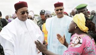 محمد بازوم وسلفه محمدو يوسوفو- أرشيفية