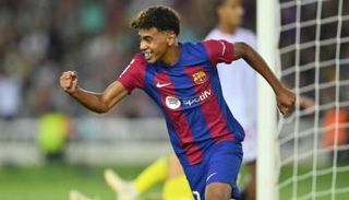 لامين يامال موهبة برشلونة