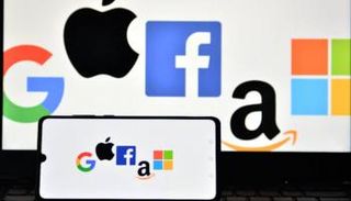 بعض شركات التكنولوجيا 