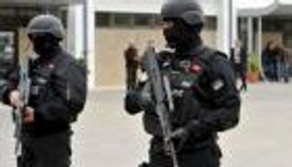 ممثل مشهور يتورط مع شبكة مخدرات في تونس