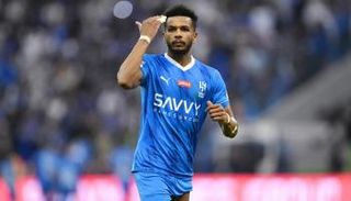 علي البليهي مدافع الهلال
