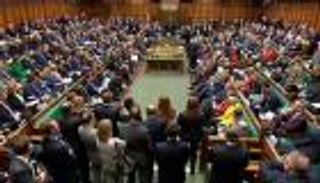 فوضى غير مسبوقة بالبرلمان البريطاني.. ما علاقة حرب غزة؟