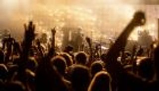 دراسة تكشف التأثير العاطفي للموسيقى الحية على الدماغ