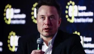 إيلون ماسك