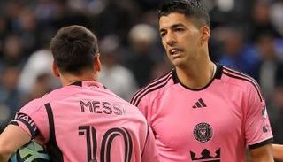 ليونيل ميسي ولويس سواريز