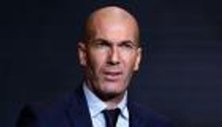 بينها ريال مدريد.. 3 أحلام تشغل تفكير زين الدين زيدان