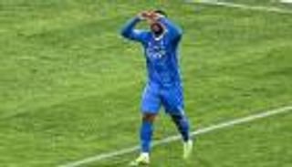 «سجل من المدرجات».. نيمار يشعل كلاسيكو الهلال والاتحاد (فيديو)