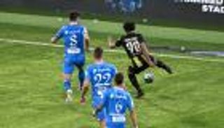 ليلة الـ1000 مباراة.. الهلال يكتب التاريخ في كلاسيكو الاتحاد (فيديو)