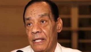 حلمي بكر  