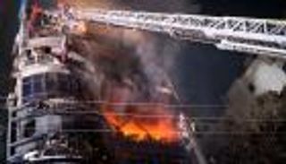 حريق بنغلاديش المروع.. 45 قتيلا بينهم أطفال (فيديو)