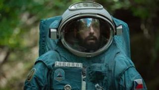 آدم ساندلر في فيلم Spaceman