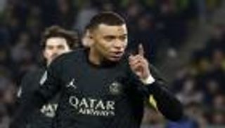 مبابي يرفض شعار ريال مدريد (فيديو)