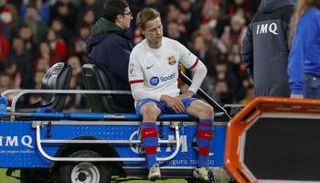 دي يونغ لاعب برشلونة 