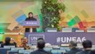 آمنة الضحاك: الإمارات ملتزمة بتعهداتها للمساهمة في إيجاد حلول للتحديات المناخية العالمية