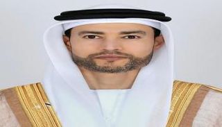 محمد بن هادي الحسيني وزير دولة الإمارات للشؤون المالية،