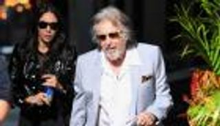 أول ظهور لابن آل باتشينو من عارضة الأزياء الكويتية نور الفلاح (صور)