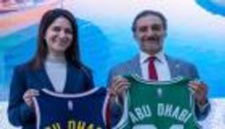 مباراتان من العيار الثقيل.. دوري كرة السلة الأمريكي يعود إلى أبوظبي