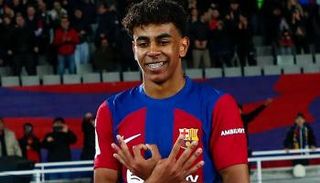 لامين يامال باريس سان جيرمان