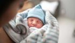 «الإنجاب بمساعدة طبية».. قرار قضائي يلغي خطط نساء ولاية ألاباما 