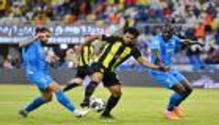 من معلق مباراة الاتحاد والهلال في دوري أبطال آسيا 2024 والقنوات الناقلة؟