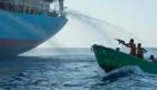 تهديد جديد للملاحة العالمية.. شبح عودة القرصنة الصومالية يلوح بالأفق