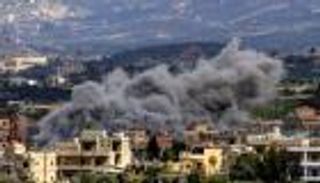 غارة إسرائيلية على سيارة بجنوب لبنان تقتل عضوا بـ«حماس»