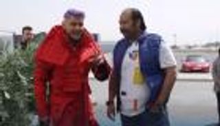 محمد ثروت يطارد رامز جلال.. وأوس أوس يتخلى عن صديقه (فيديو)