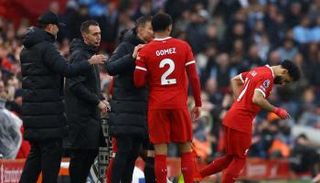 محمد صلاح في تشكيل ليفربول أمام سبارتا براغ