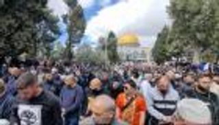 80 ألف مصلٍّ بالجمعة الأولى من رمضان في المسجد الأقصى (صور)