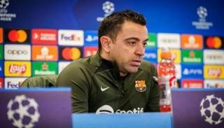 تشافي هيرنانديز مدرب برشلونة الإسباني