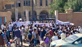 وقفة احتجاجية على أوضاع المعتقلين في سجون الإخوان