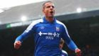 أفضل بديل.. العراقي علي الحمادي يتوهج في إنجلترا (فيديو)