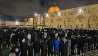 جانب من الصلاة في المسجد الأقصى