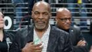 رغم التحذيرات الطبية.. «نيران» مايك تايسون تنتظر جيك بول (فيديو)